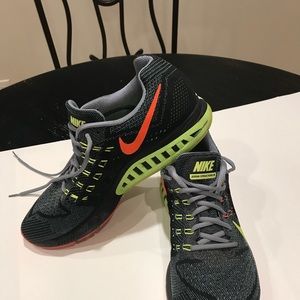 Men’s Nike Zoom Structure 18 Sneakers